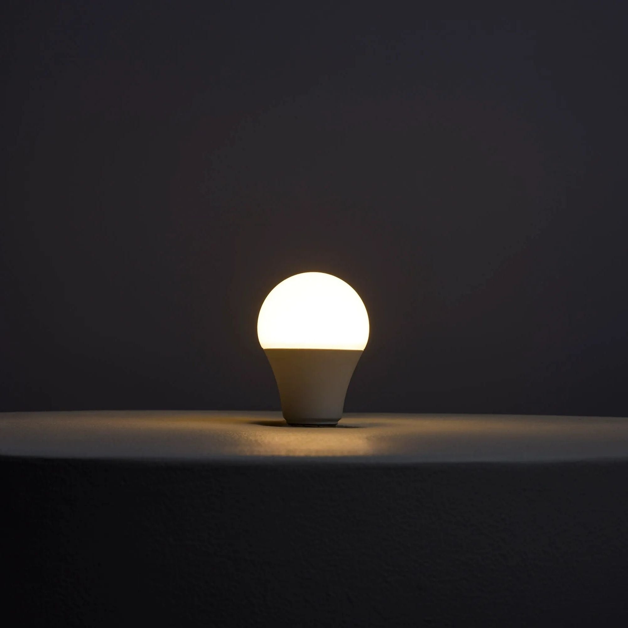 Starfish A19 Wi-Fi Smart LED Bulb, 10W, 800 Lm, 27K-50K RGBTW, E26 Base, 120V