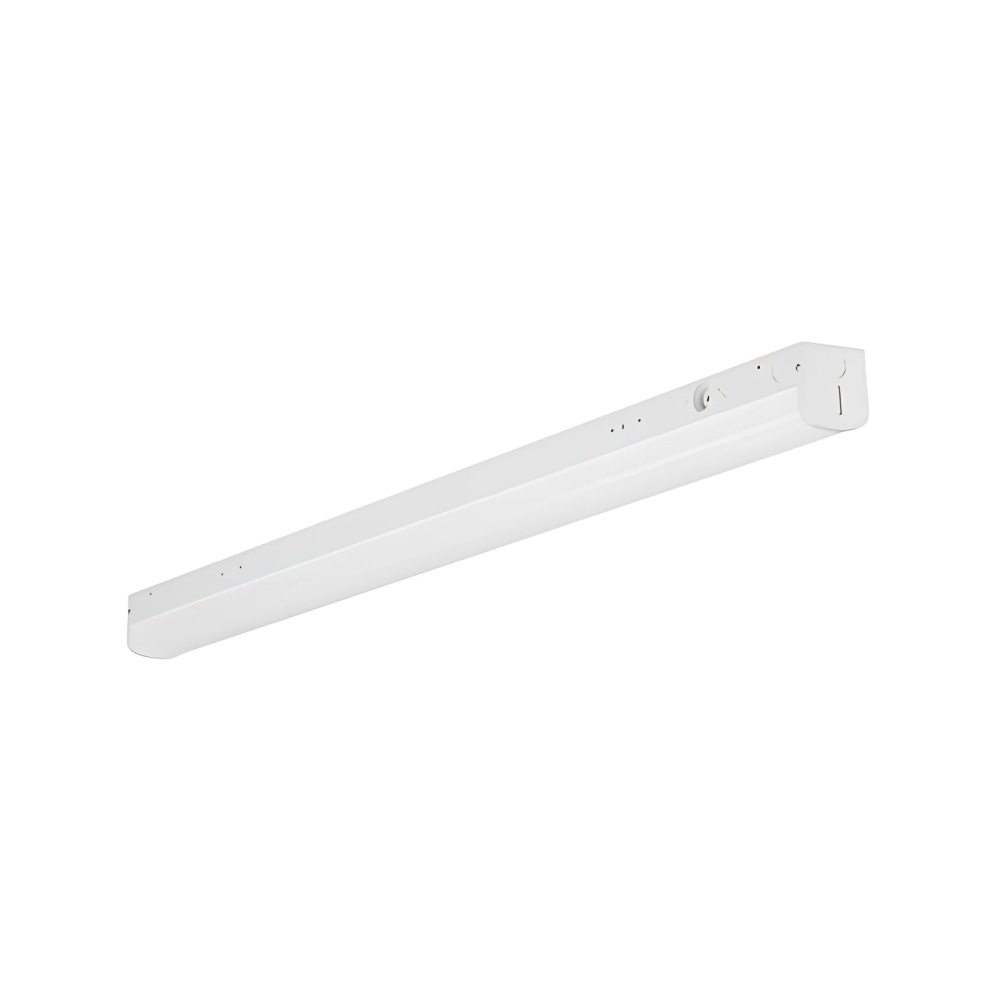 4ft LED Strip Light Fixture, 55W, 7150 Lumens, 35K/40K/50K, 120-347V - Bees Lighting