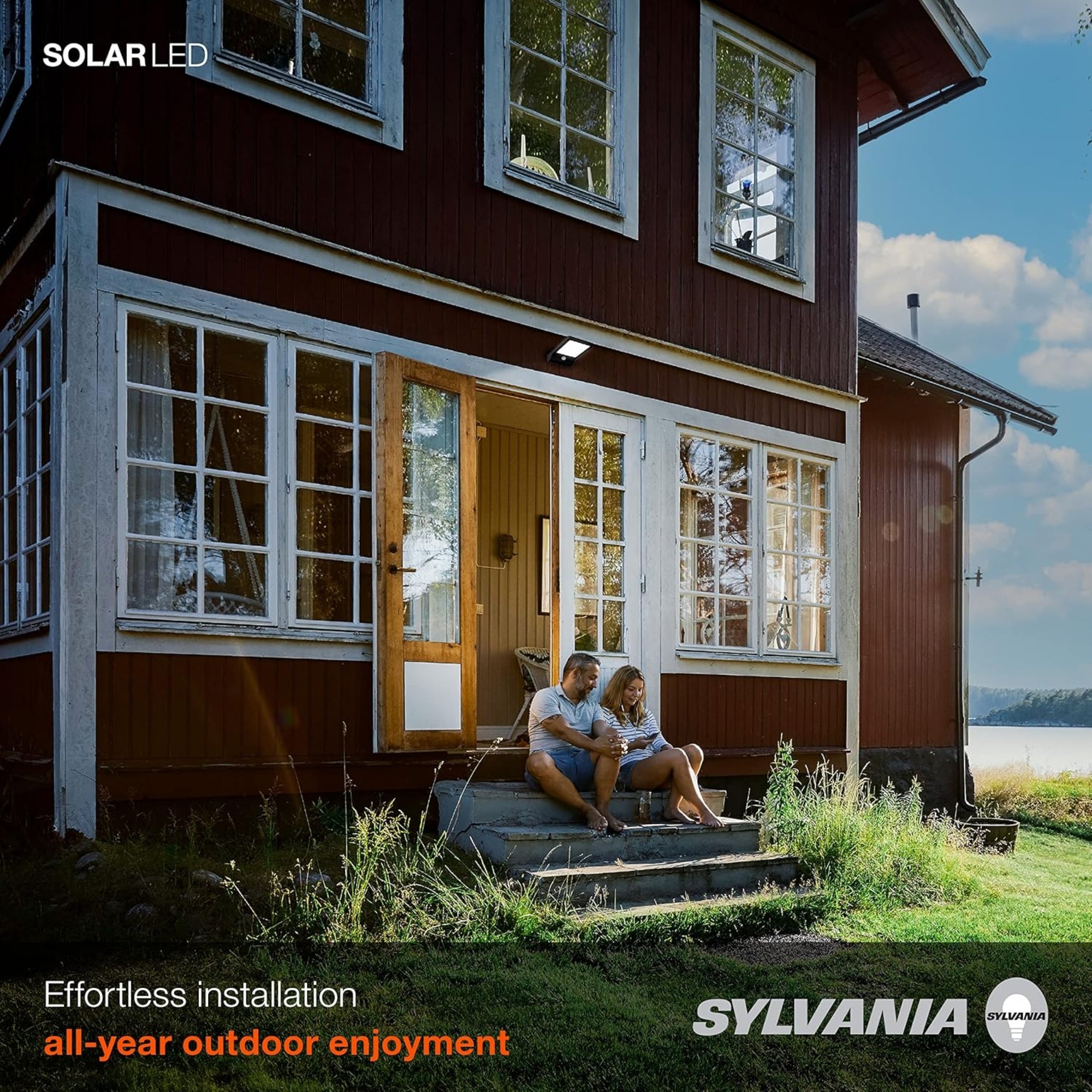 LED Solar Flood Light, 600 Lumens, 5000K, Surface Mount, Black