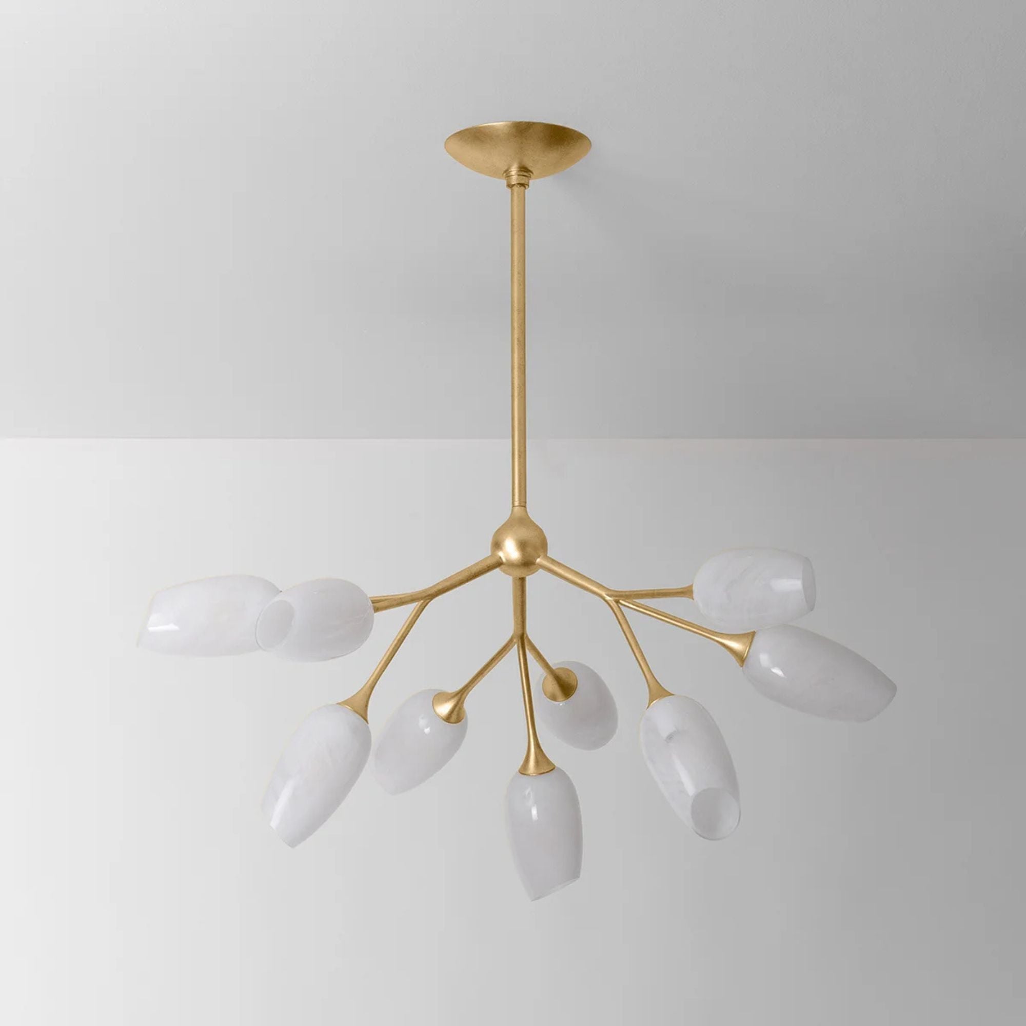 Aldean 34" 9-Light Chandelier, Vintage Gold Leaf Finish
