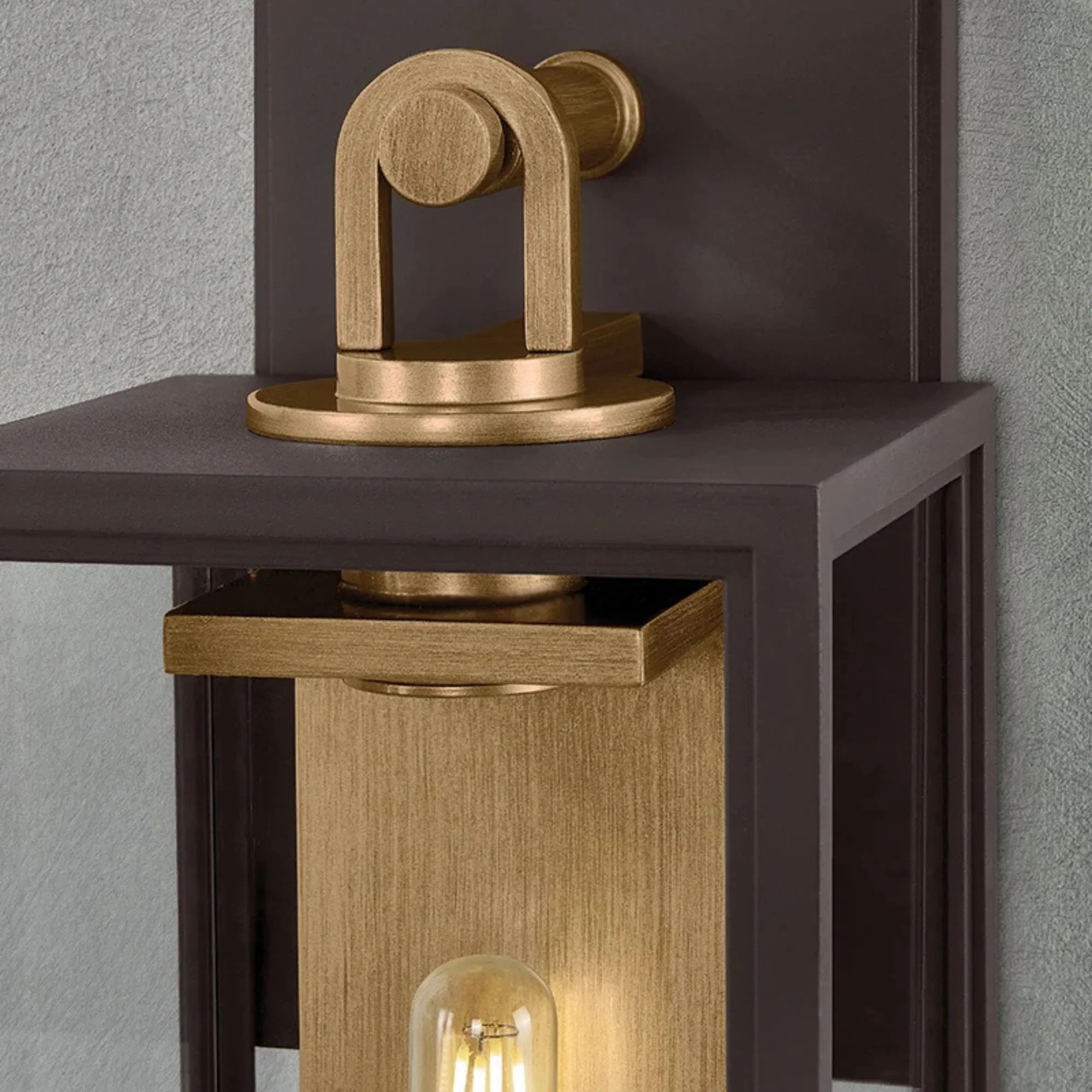 Arnold 15" Outdoor Wall Sconce, Patina Brass/Textured Bronze Finish