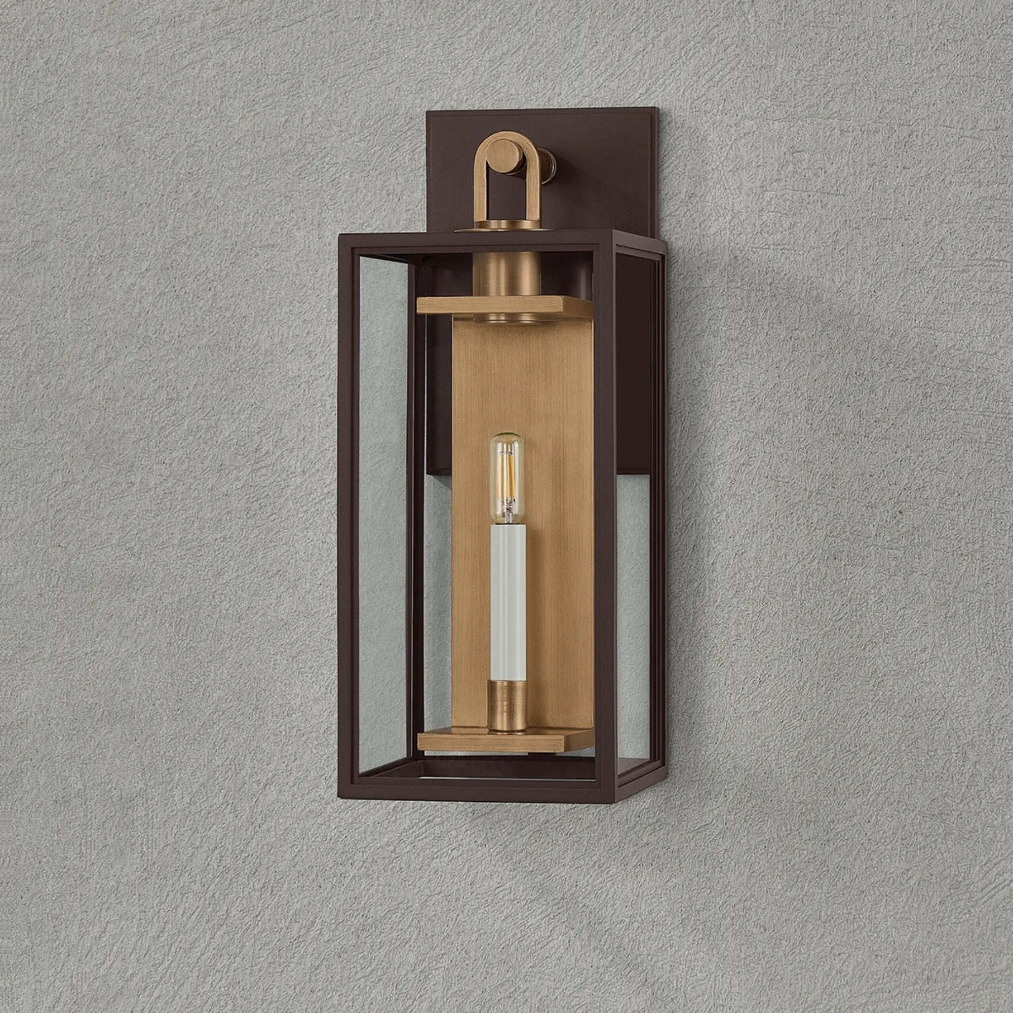 Arnold 20" Outdoor Wall Sconce, Patina Brass/Textured Bronze Finish