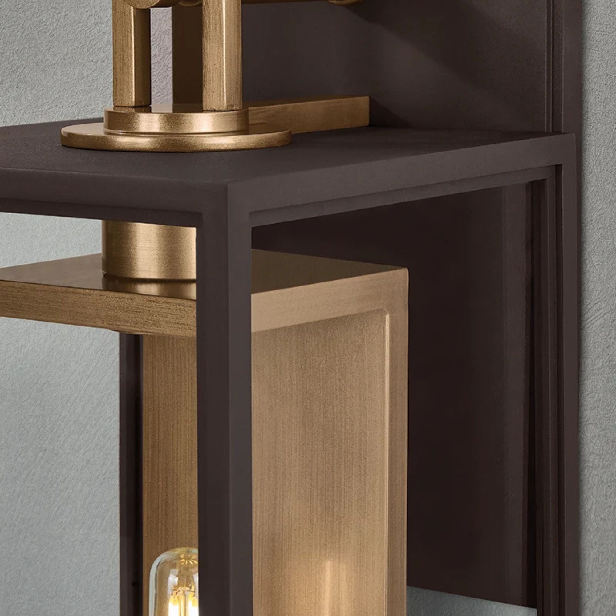 Arnold 20" Outdoor Wall Sconce, Patina Brass/Textured Bronze Finish