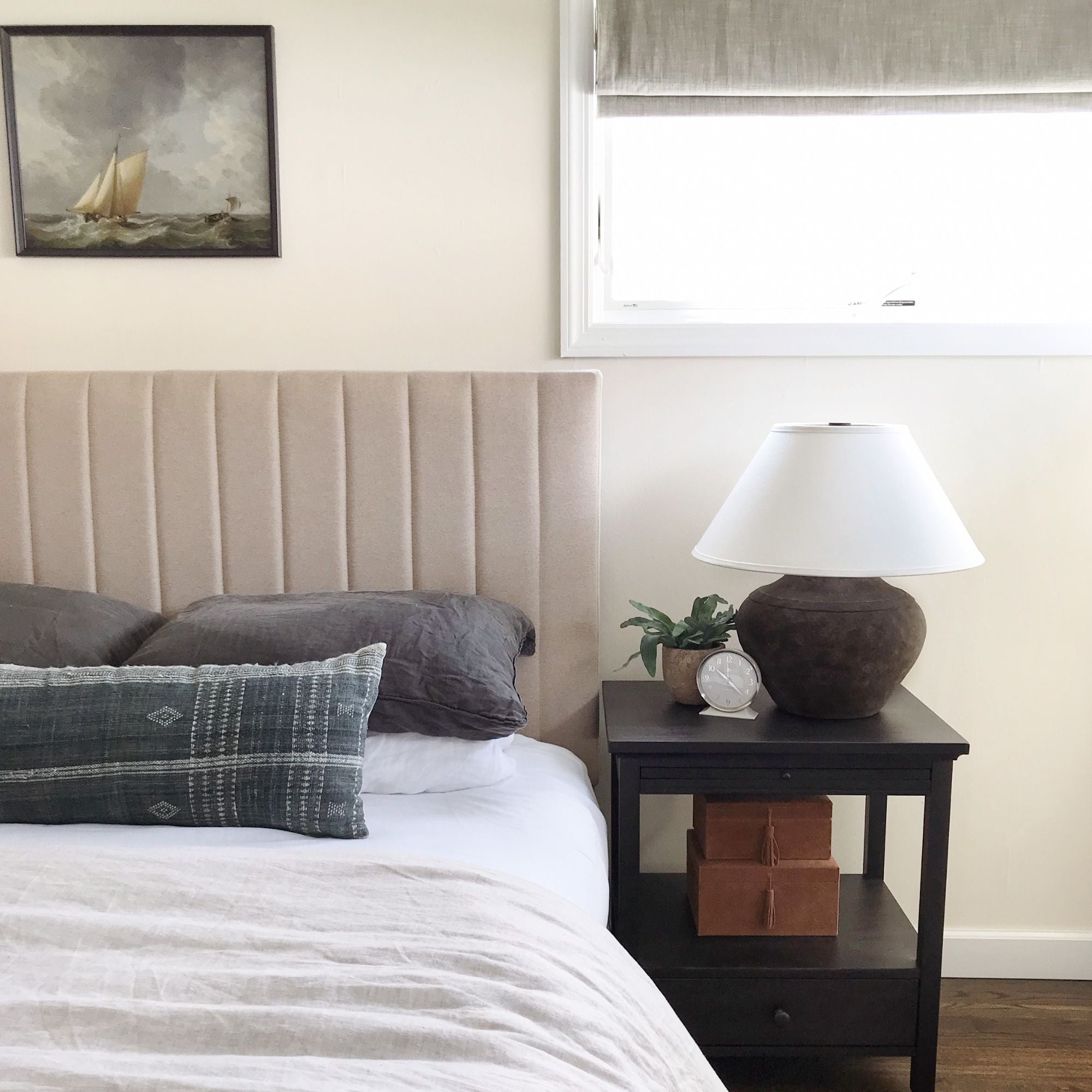 Troy Lighting - Calabria 21" Table Lamp, Rustco Finish | Bees Lighting