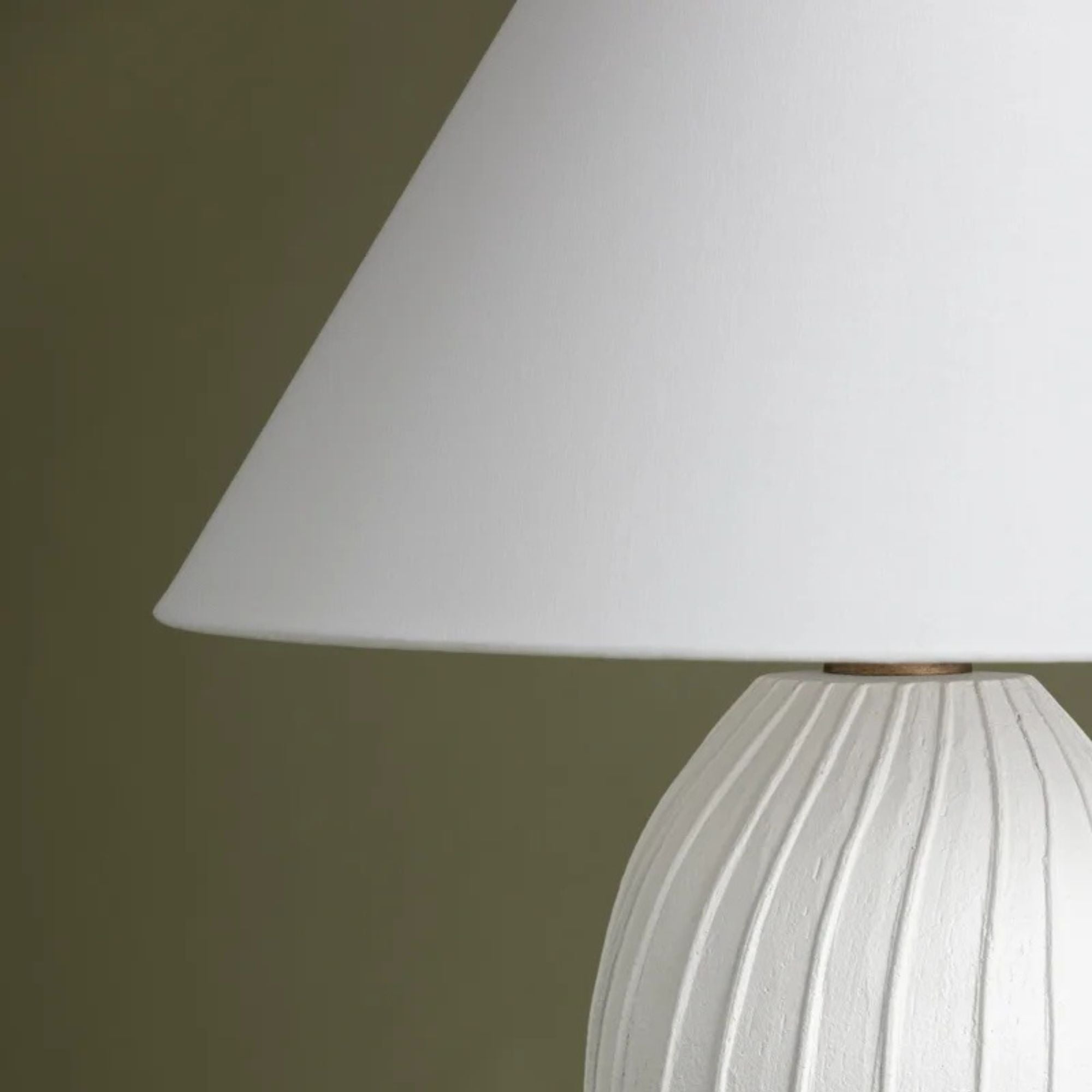 Deacon 32" Table Lamp, Patina Brass/Ceramic Loft White Finish