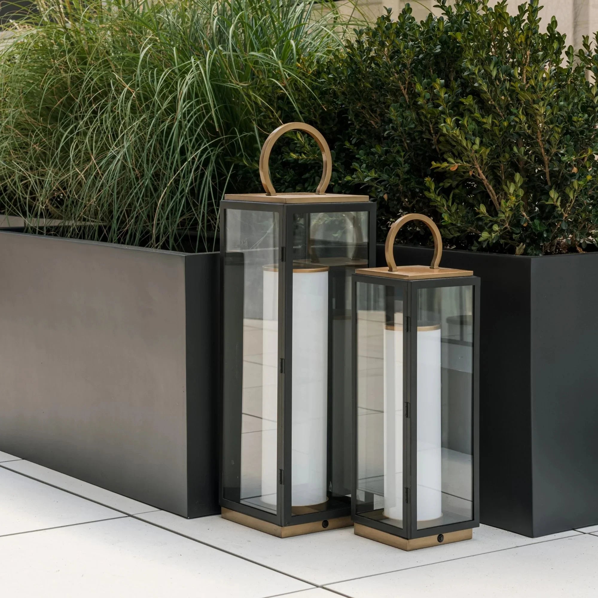 Troy Lighting - Gareth 29" LED Rechargeable Table Lamp, Patina Brass/Textured Black Finish | Bees Lighting