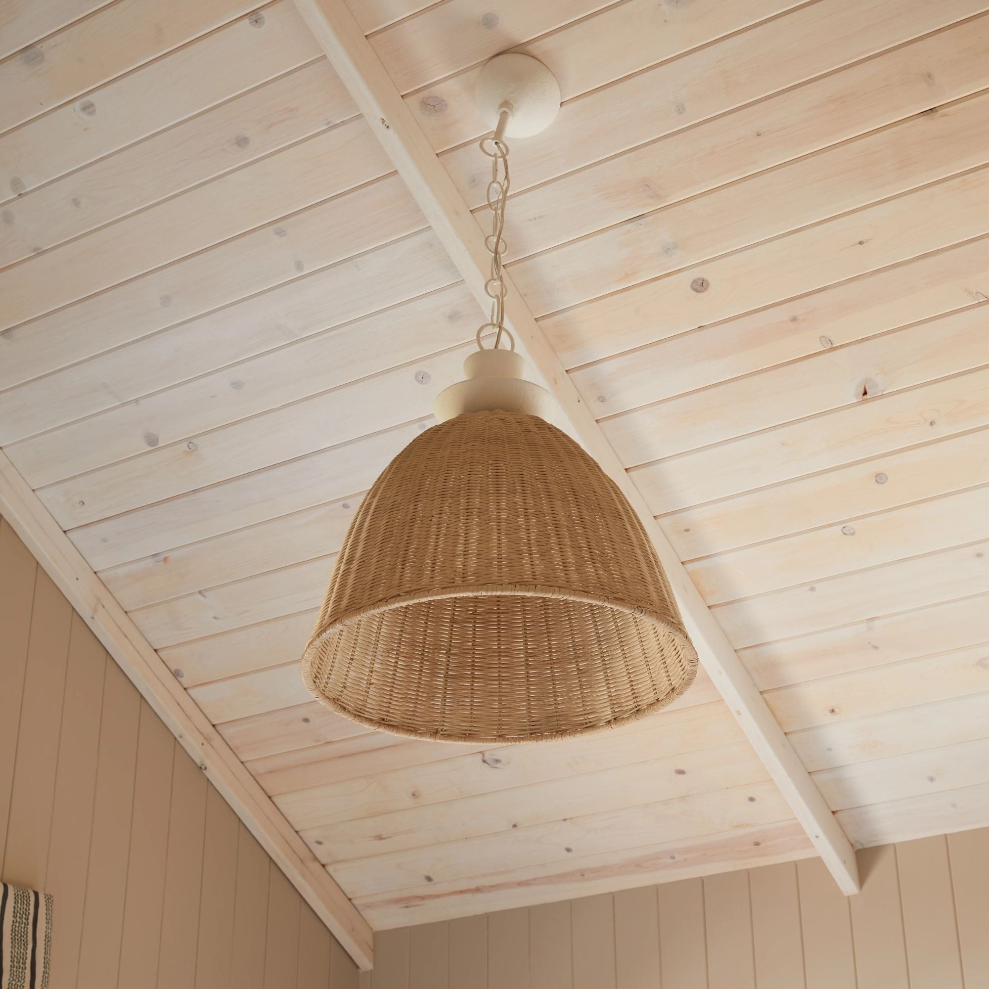 Kahn 24" Pendant, Gesso White Finish