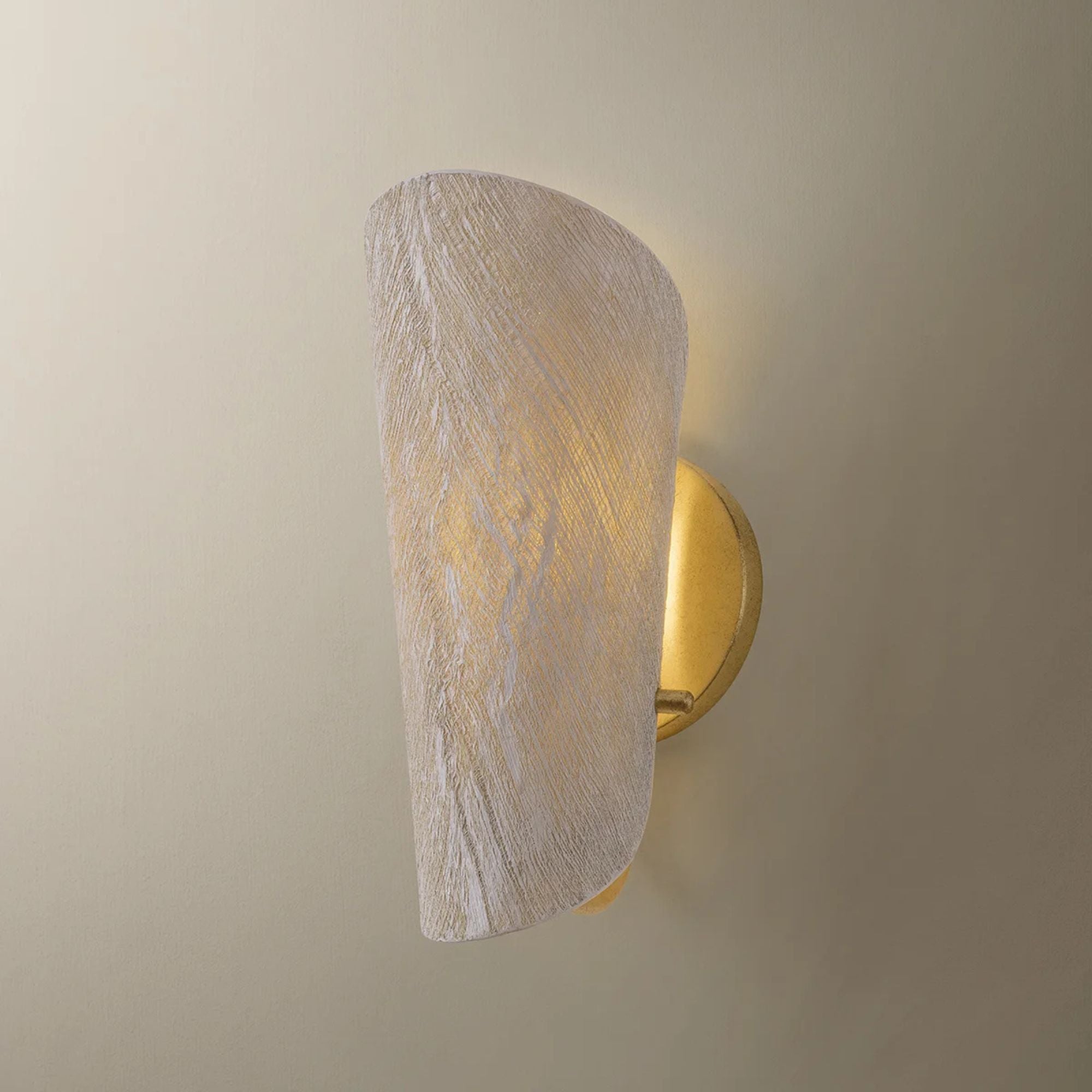 Ken 12 in. Wall Sconce, Vintage Gold Leaf with Natural Woven Coconut Fiber Shade