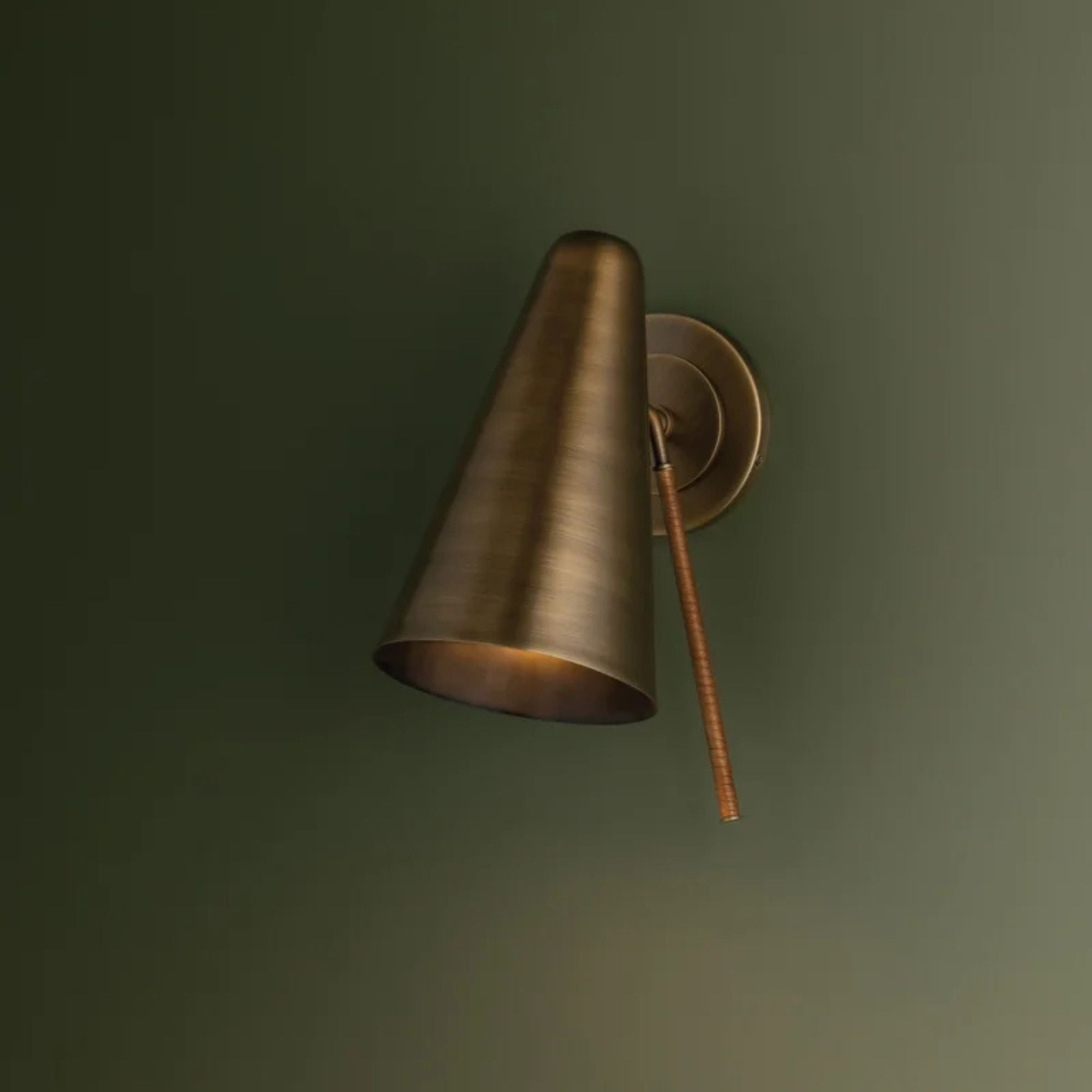 Kobe 12" LED Wall Sconce, Patina Brass Finish