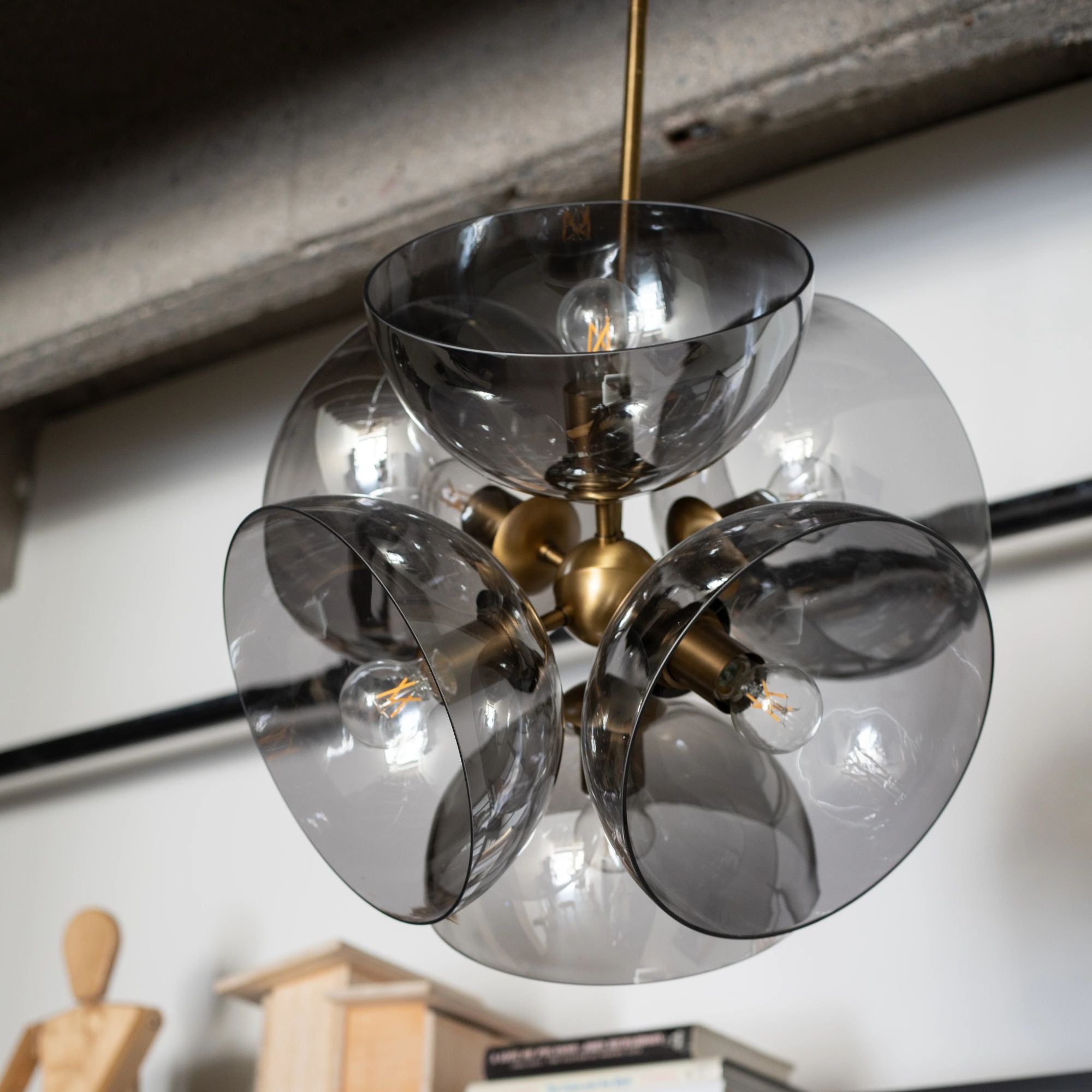 Salix 22" 6-Light Pendant, Patina Brass Finish