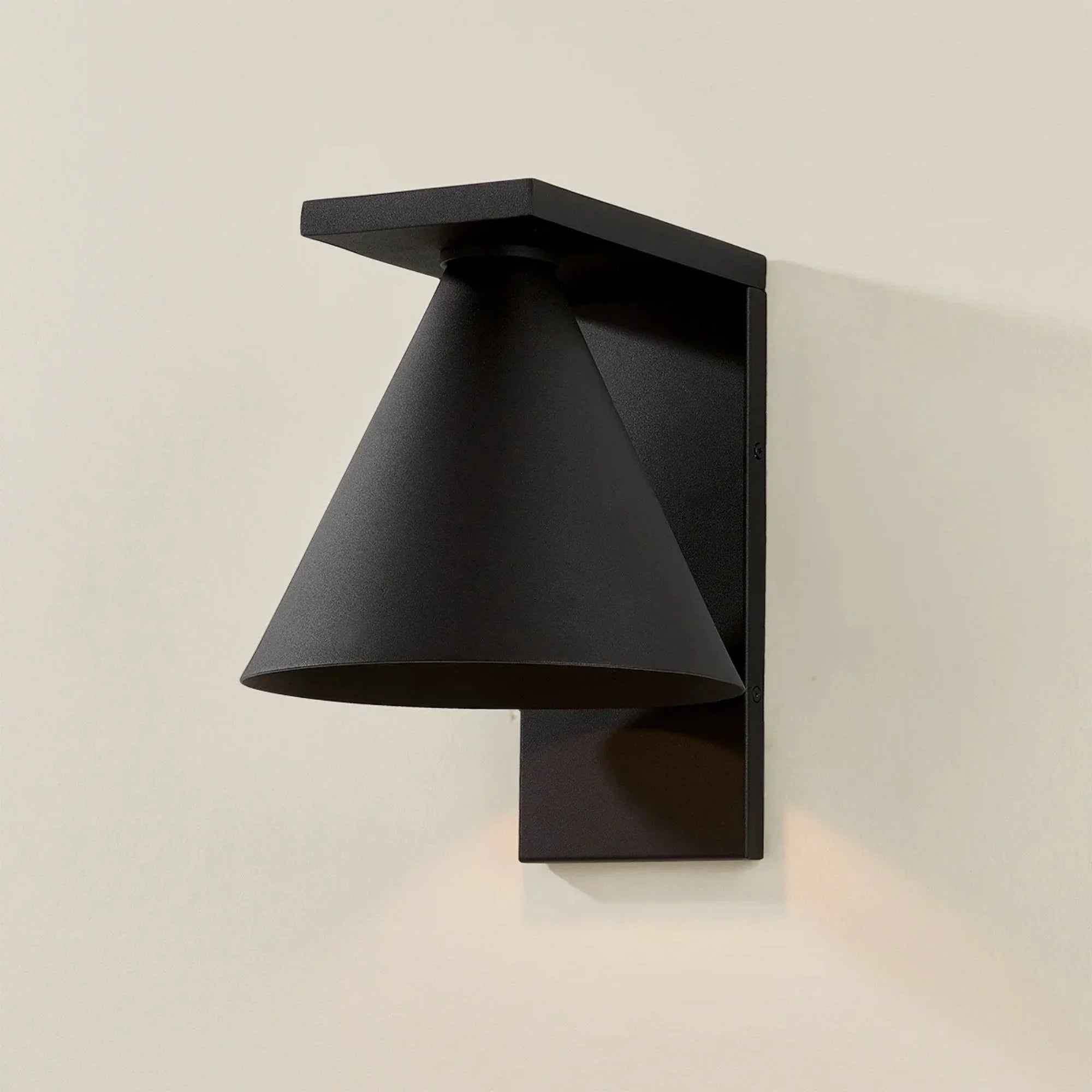 Sean 9" Outdoor Wall Sconce, Textured Black Finish