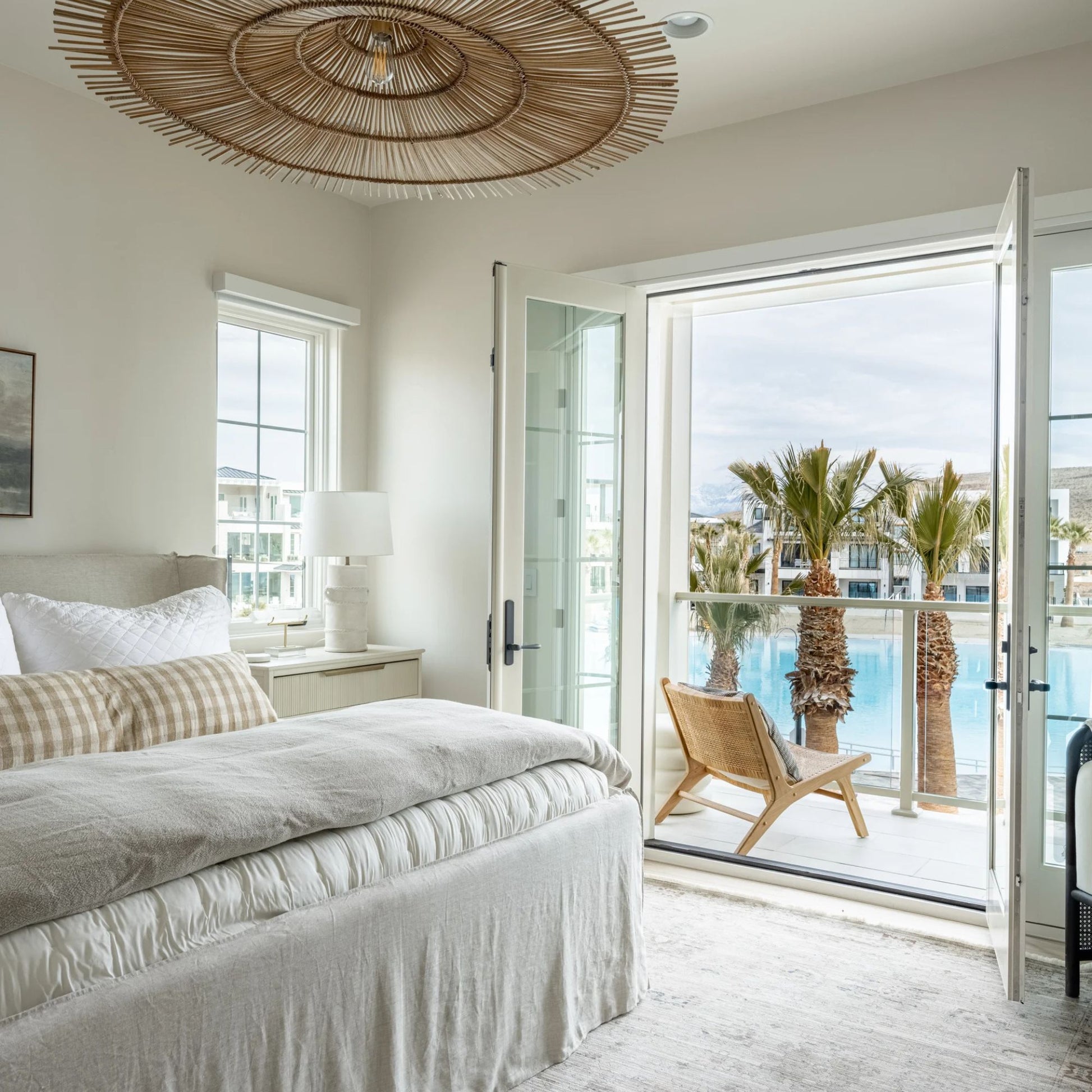 Troy Lighting - Siena 28" Table Lamp, Patina Brass/Ceramic Whitewash Terracotta Finish | Bees Lighting