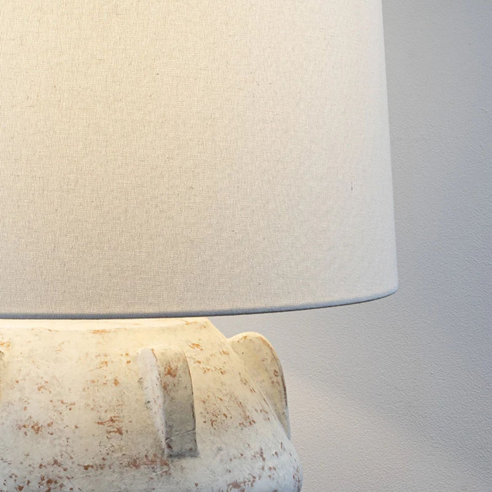 Troy Lighting - Vanda 19" Table Lamp, Patina Brass/Ceramic Whitewash Terracotta Finish | Bees Lighting