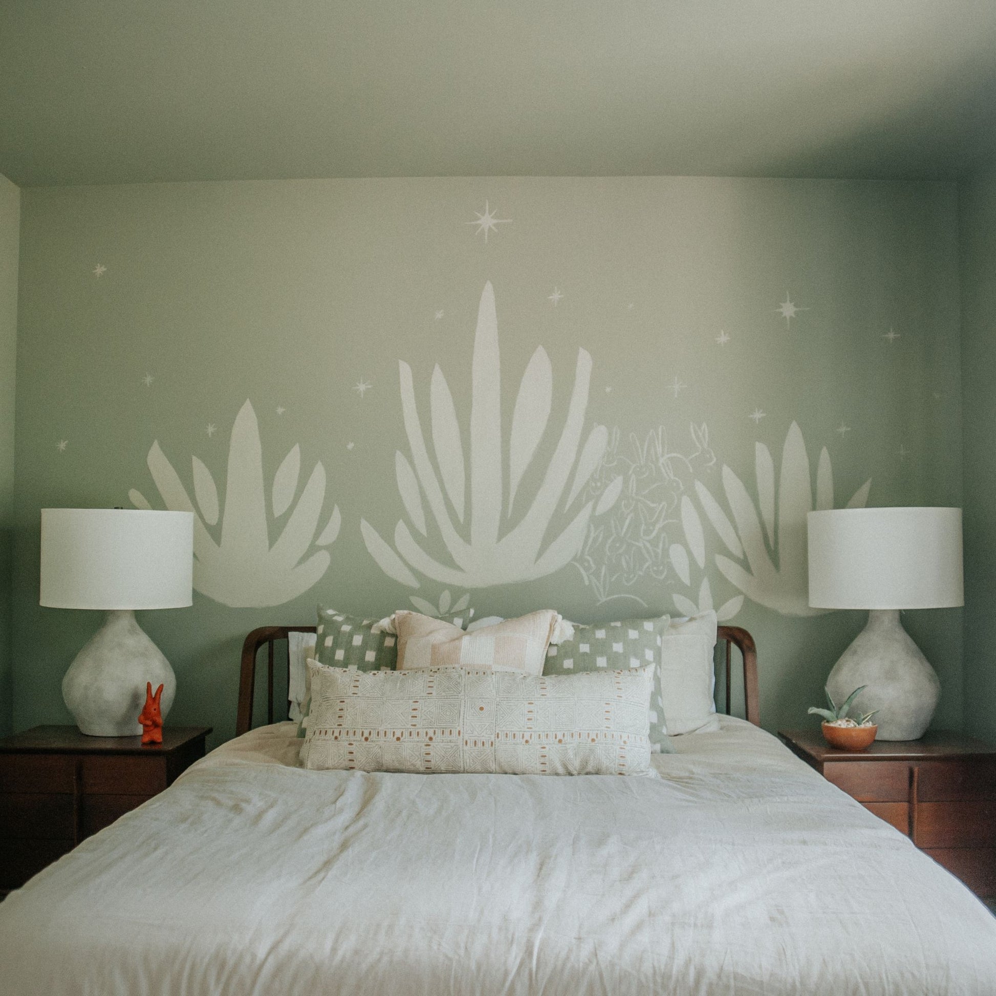 Troy Lighting - Zen 27" Table Lamp, Alabastrino Finish | Bees Lighting