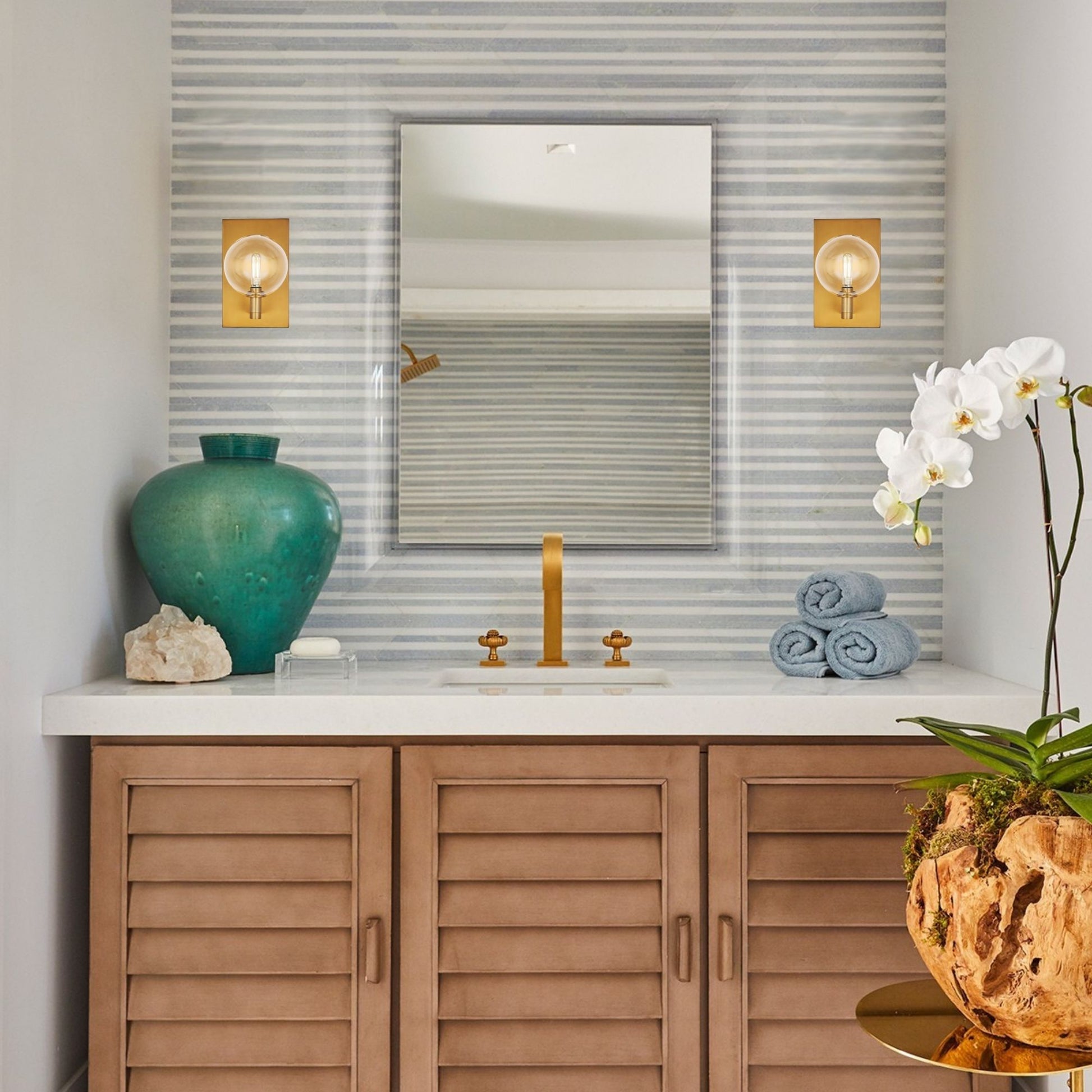 Visual Comfort Modern - Gambit 9" LED Single Wall Sconce, Aged Brass Finish | Bees Lighting