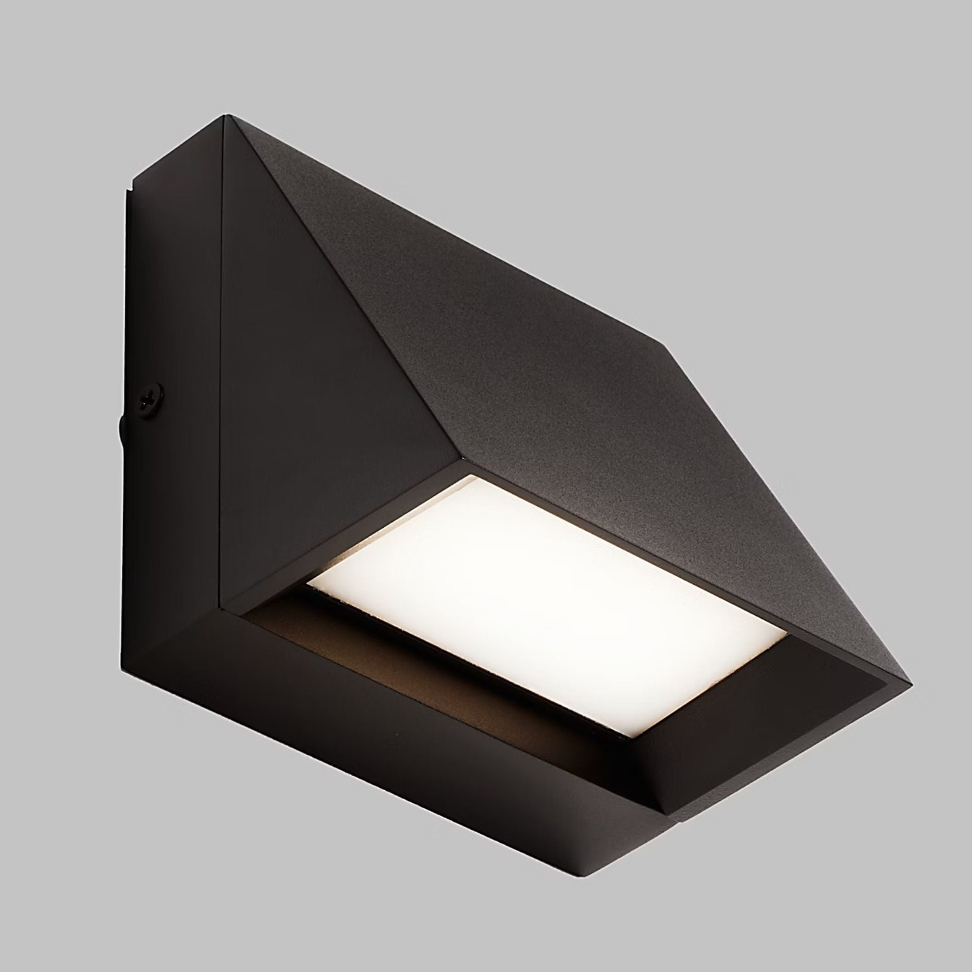 Visual Comfort Modern - Pitch 5" Single Outdoor LED Wall Sconce, 277V, Bronze Finish | Bees Lighting