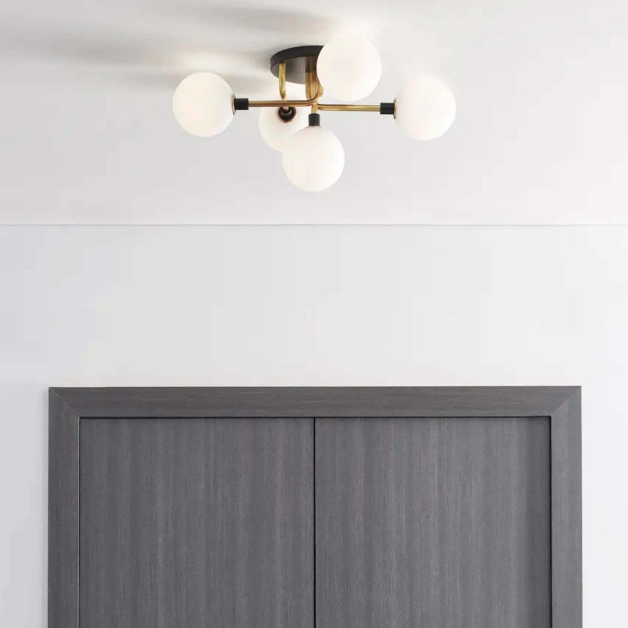 Visual Comfort Modern - Viaggio 22" 5-Light Flush Mount, Opal & Brass Finish | Bees Lighting