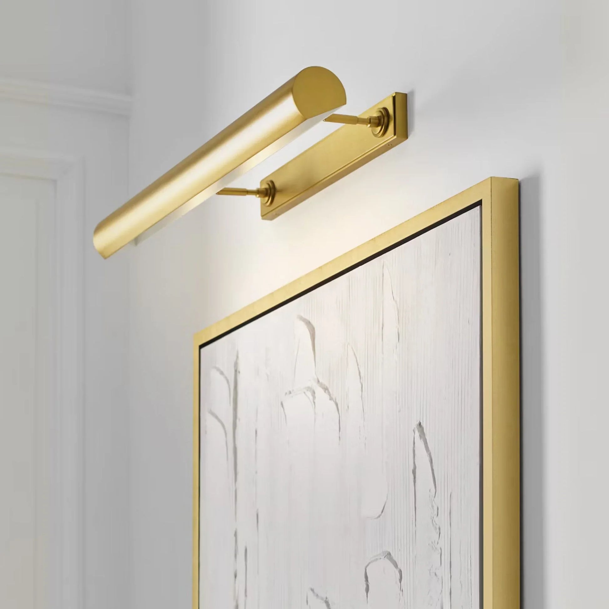 Visual Comfort Studio - Kenyon 30" Picture Light, Burnished Brass Finish | Bees Lighting