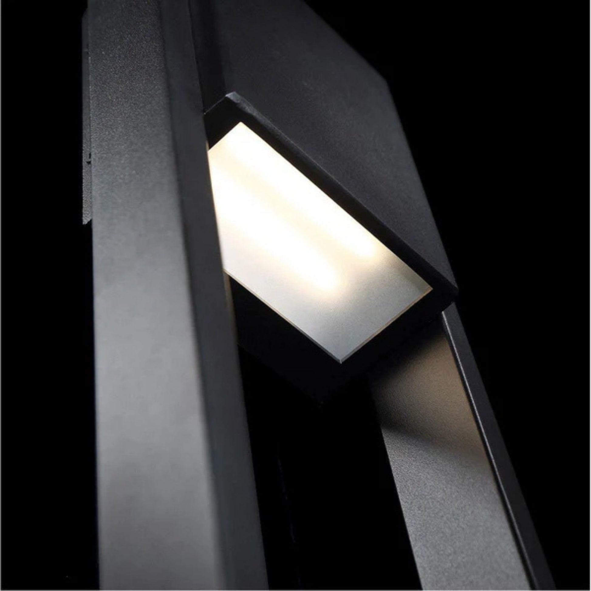 Archetype 24 In LED Outdoor Wall Sconce 571 Lumens 3000K Black - Bees Lighting
