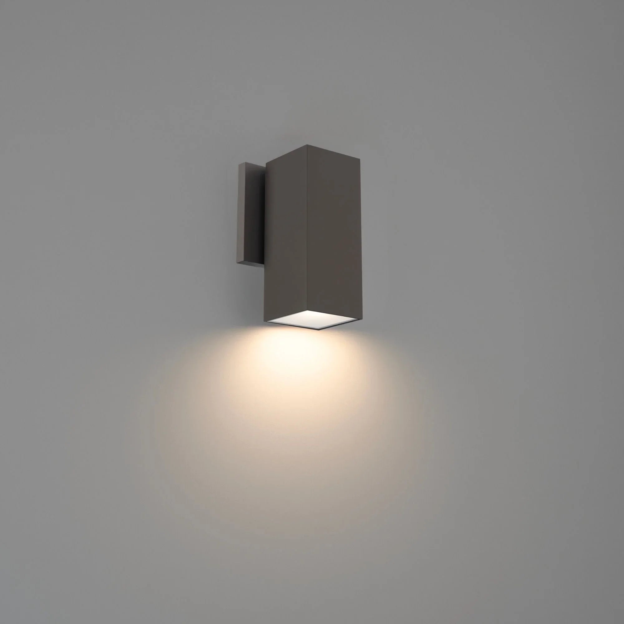 WAC WS-W220208-CS-BZ: Cubix 8