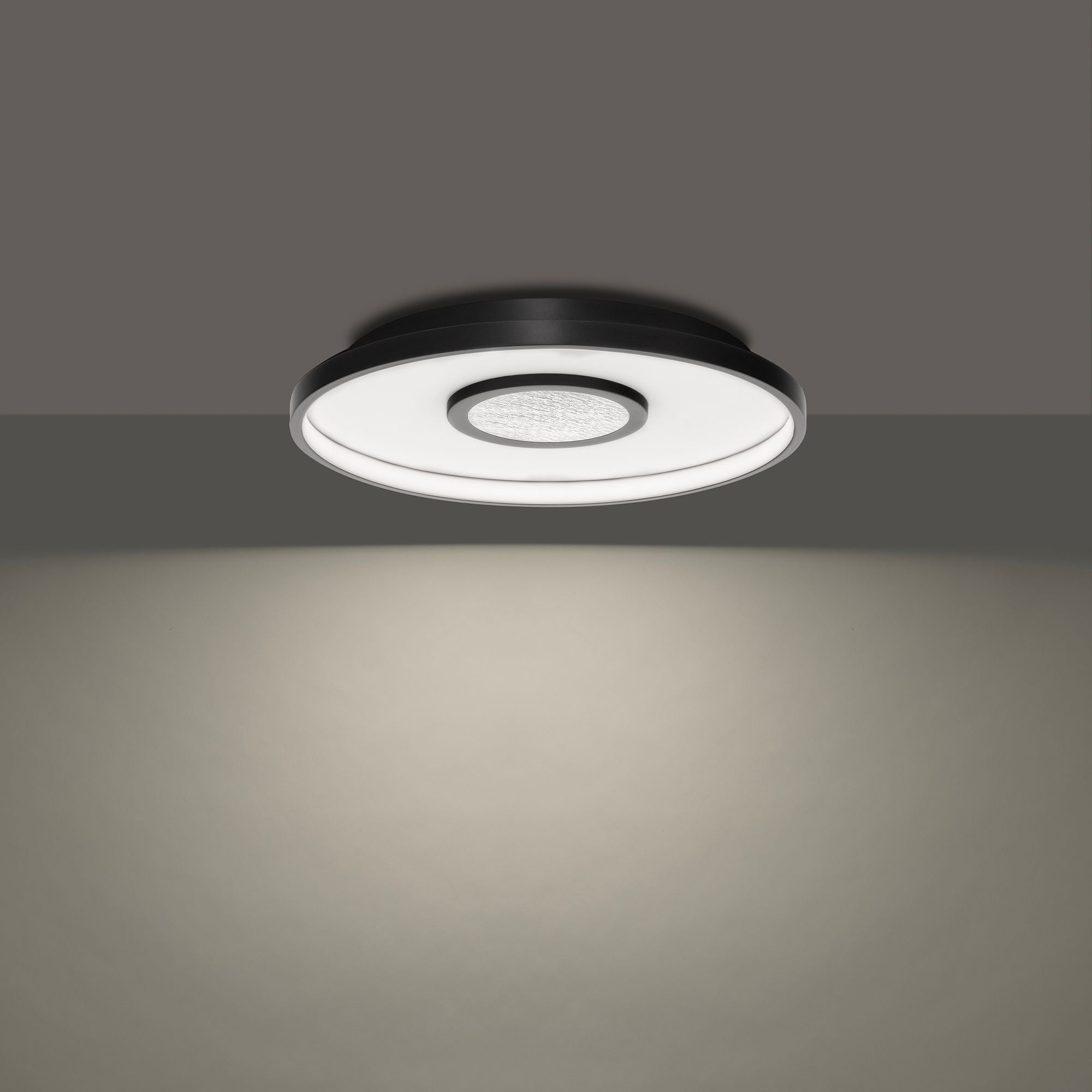 Pinpoint 16" Round LED Flush Mount, 4CCT, Black Finish