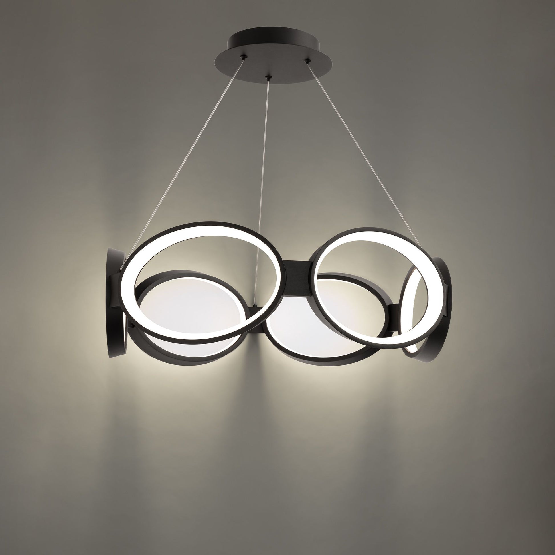 Solitaire 24" LED Pendant, Black Finish - Bees Lighting