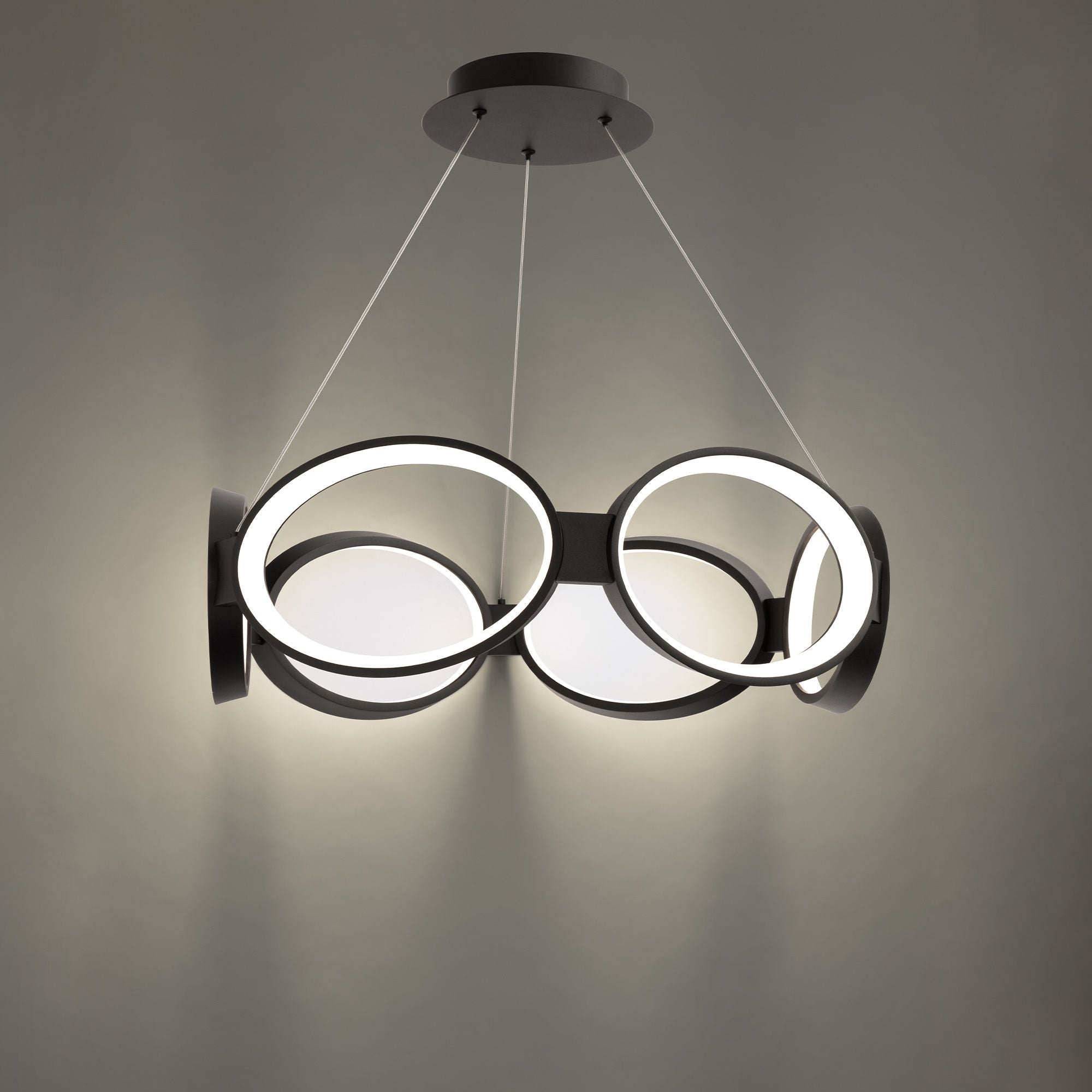Solitaire 24" LED Pendant, Black Finish - Bees Lighting