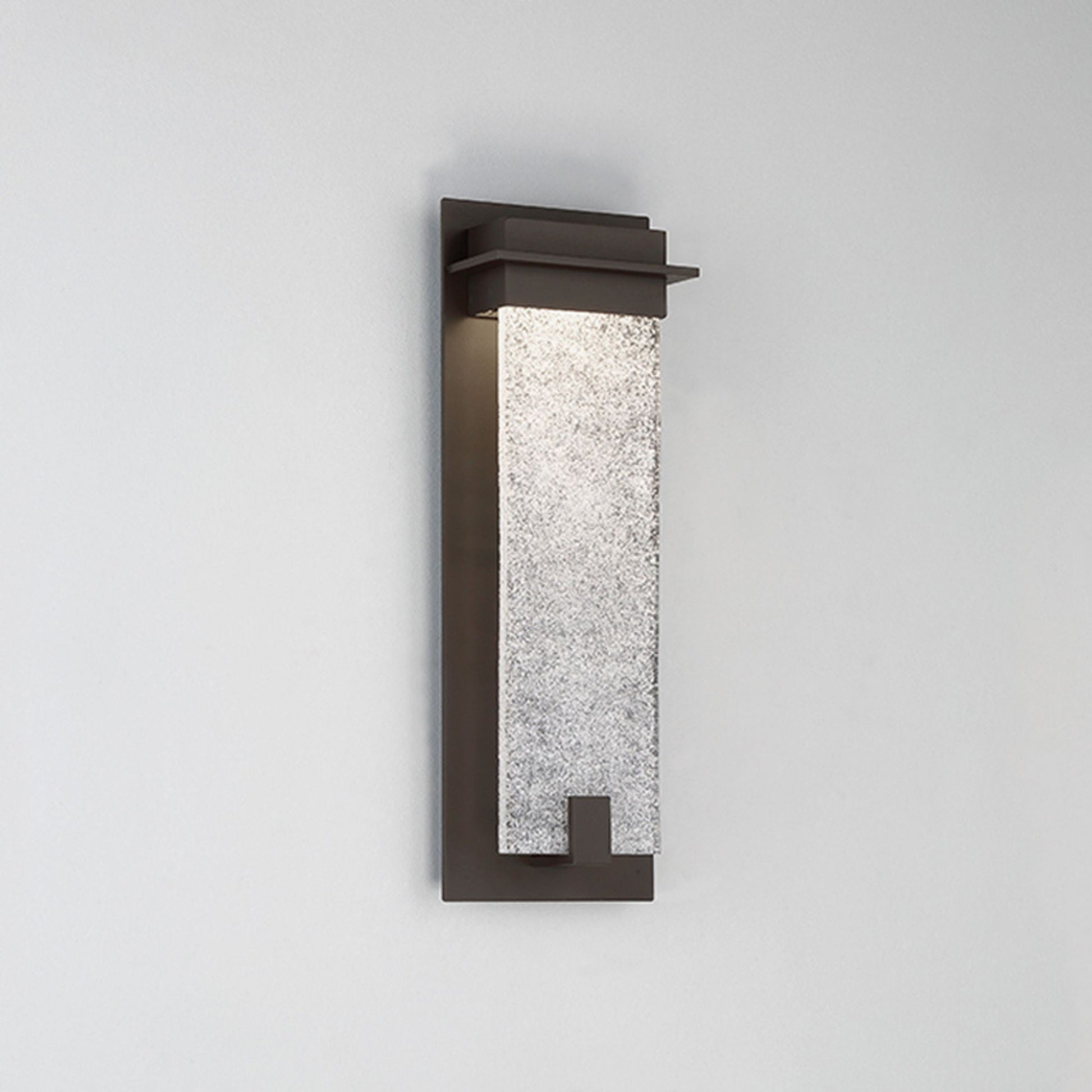 Spa 16" LED Wall Light, Bronze Finish - Bees Lighting