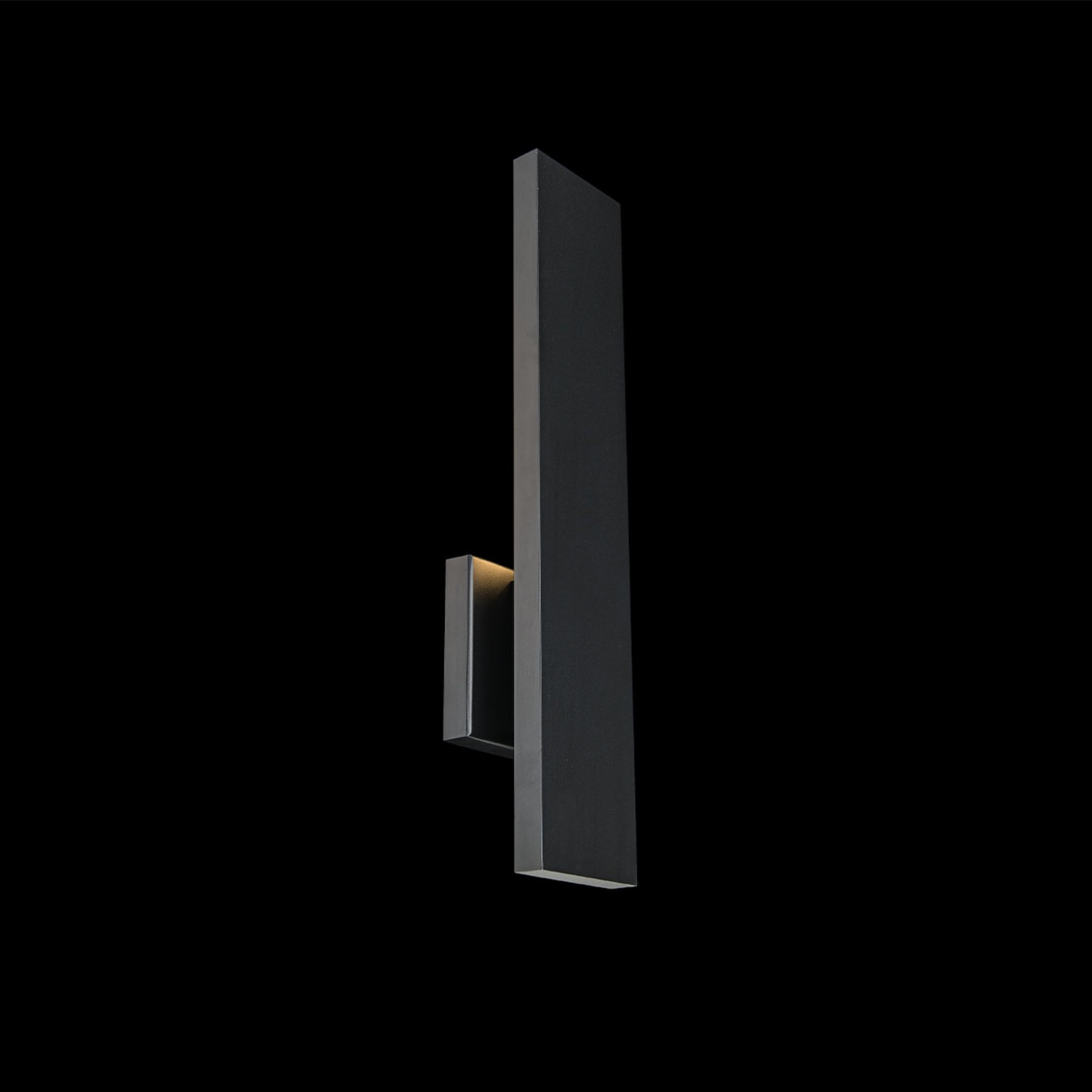 Stag 18" LED Outdoor Wall Light, 3CCT, Black Finish - Bees Lighting