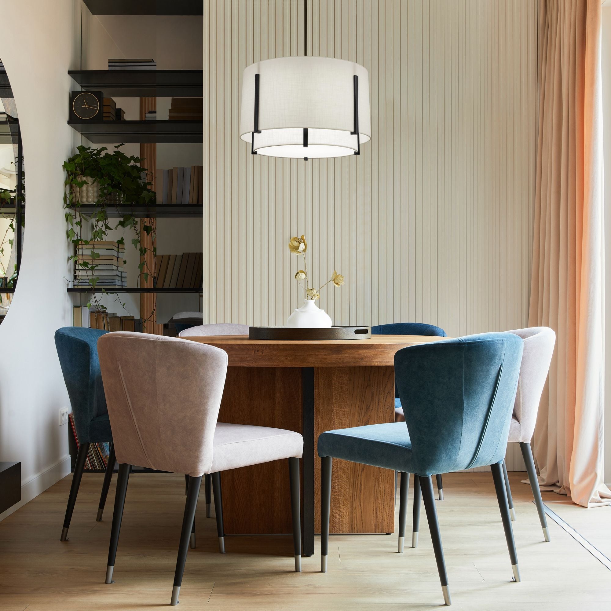 Strum 20 in. LED Pendant Light Black finish - Bees Lighting